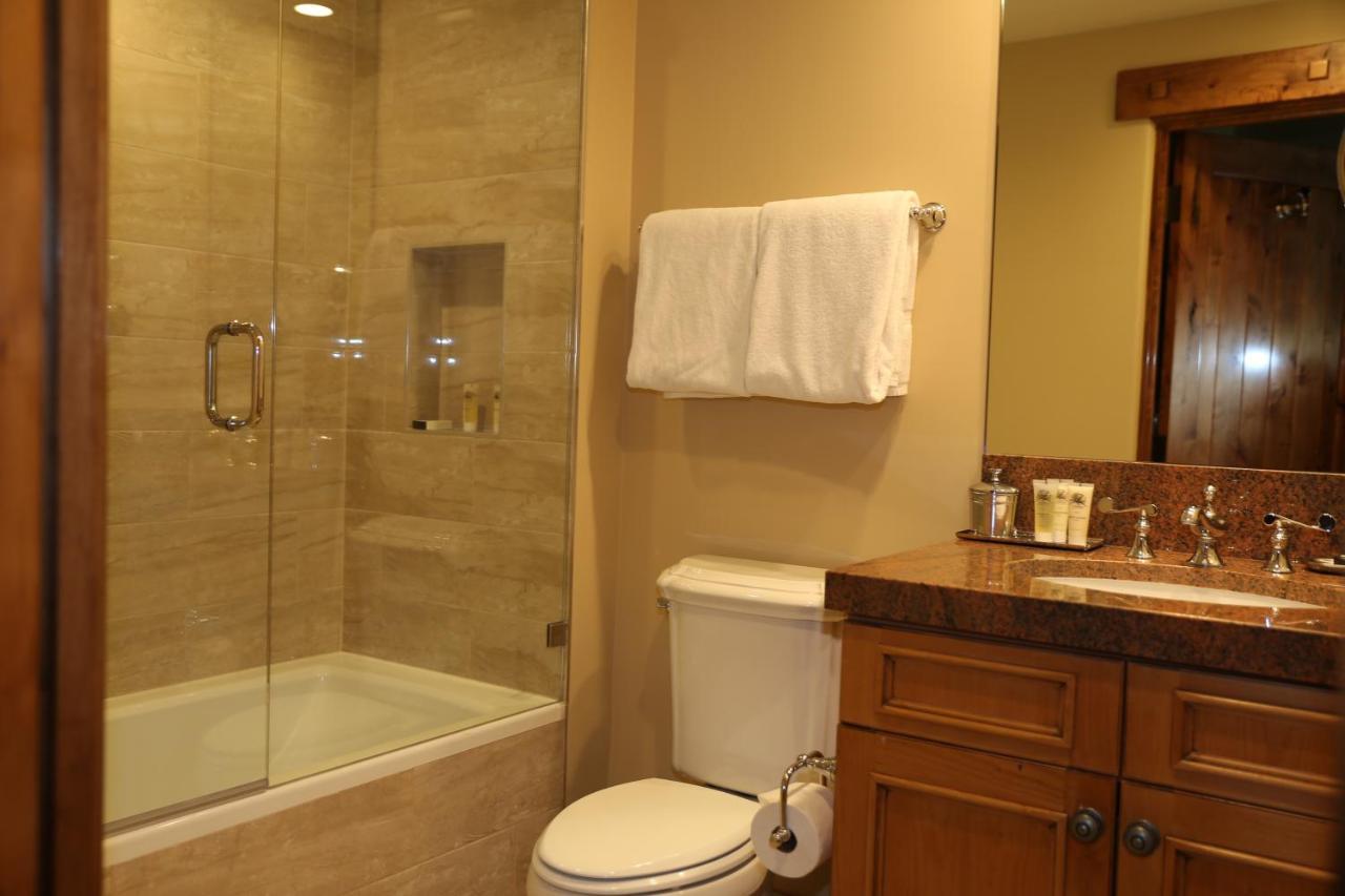 The Chateaux Deer Valley Hotel