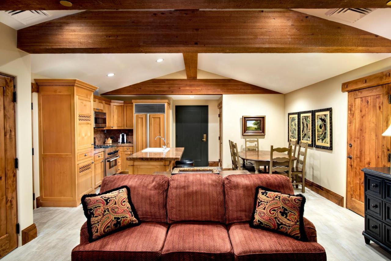 The Chateaux Deer Valley Hotel Park City