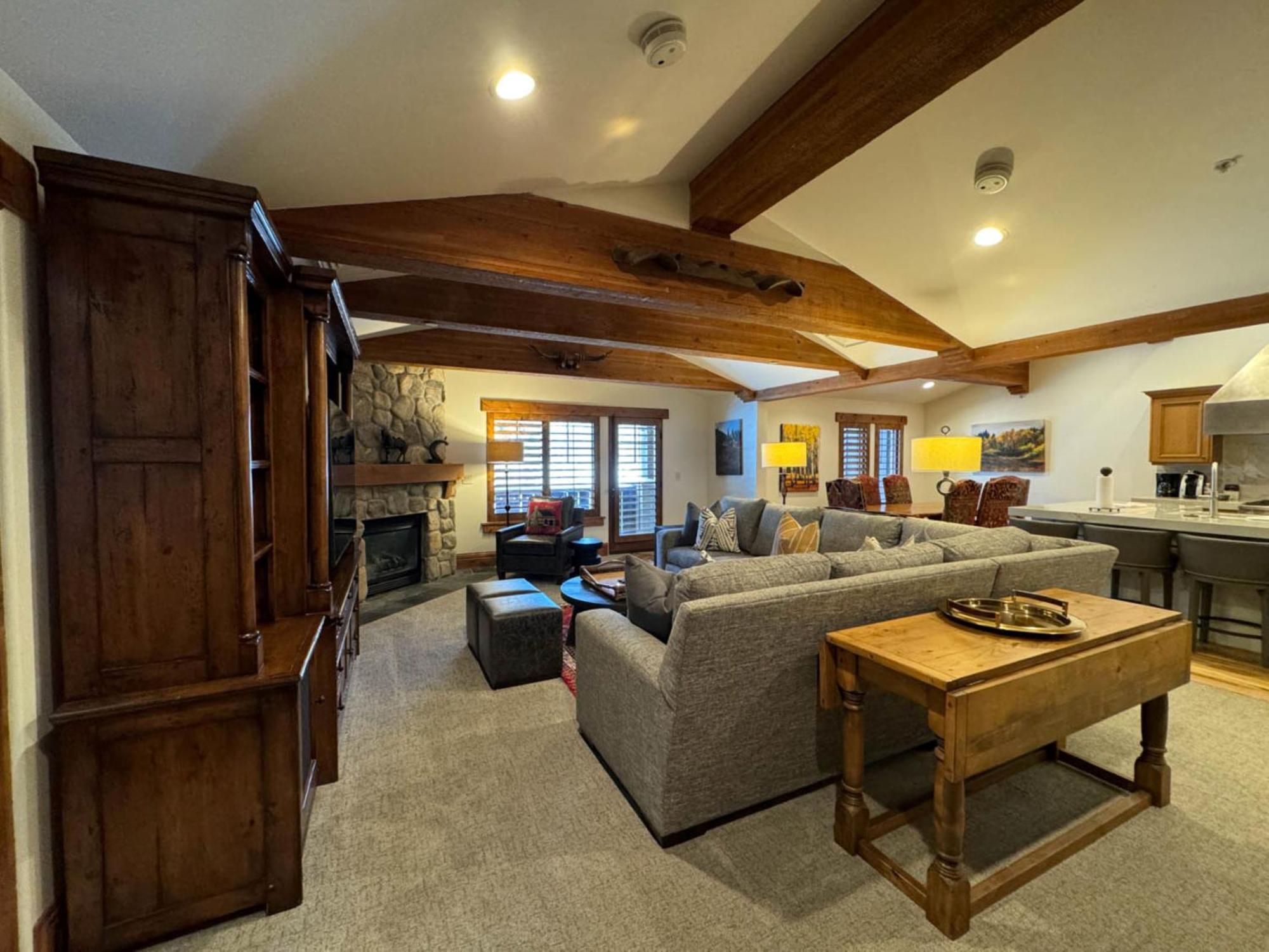 The Chateaux Deer Valley